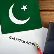 umrah visa from pakistan
